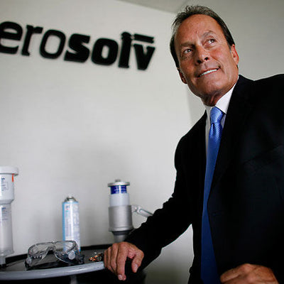 Trasforma le tue bombolette spray esaurite in acciaio riciclabile