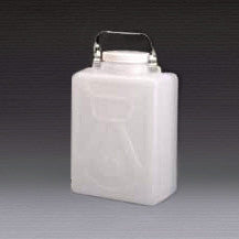 9 Liter Carboy, Rectangular HDPE with cap size 100mm - SolventWaste.com